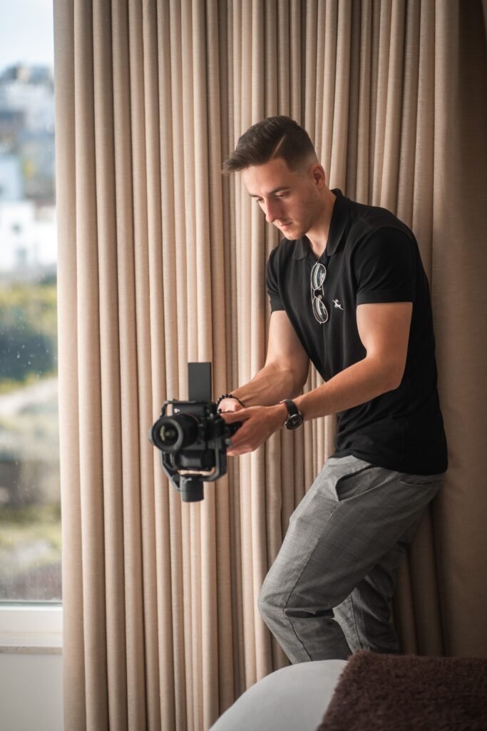 Marcell Kiraly Video Werk